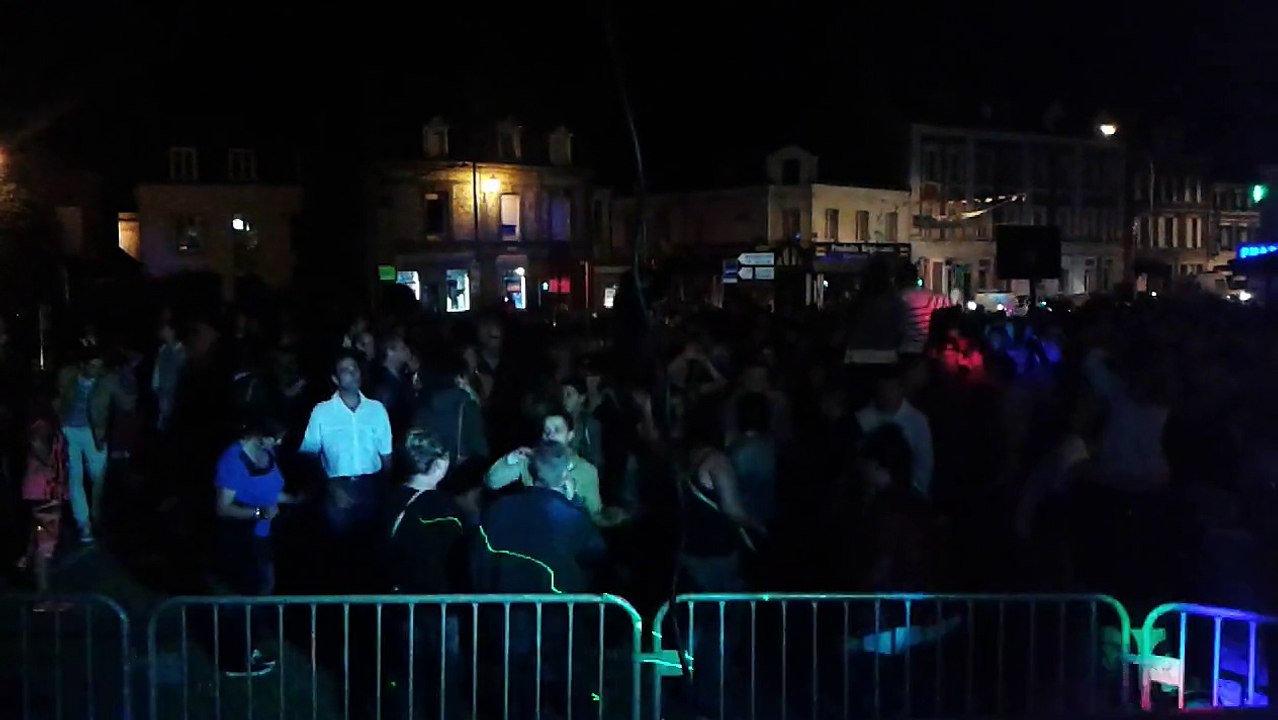 Summer Party Tours A Etretat  Dj Stan Masters ( 13 Juil 2015 )