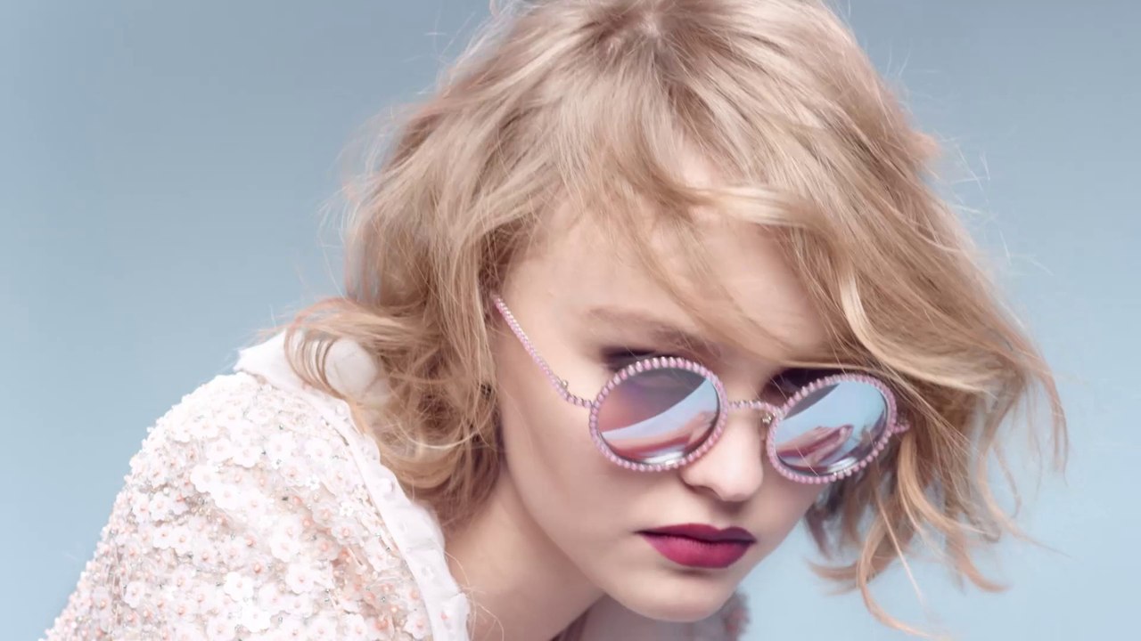 Lily-Rose Depp nouvelle ambassadrice Chanel