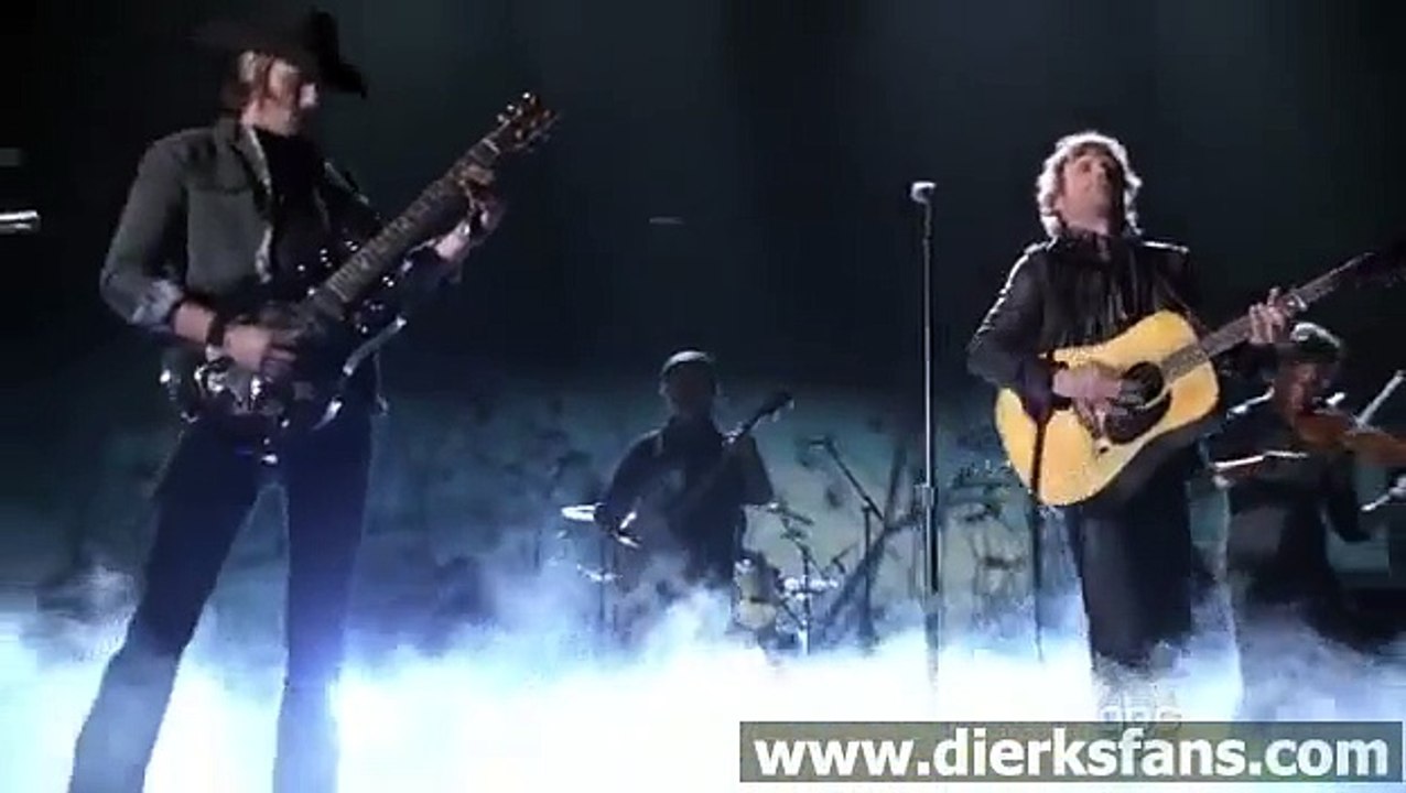 Dierks Bentley - Up On The Ridge - 44th CMA Awards 2010.