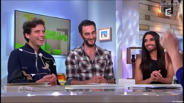 Conchita Wurst and Mika - C à vous, france5, (19.06.2015) часть 1 - русские субтитры