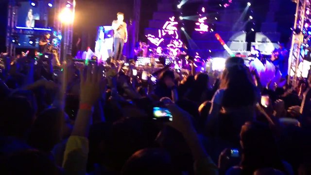 Luan Santana - Eu não merecia isso (ao vivo pela primeira vez)