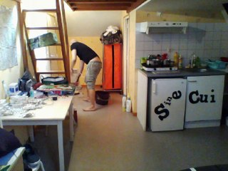 je nettoye mon studio avec mr  propre  mdr