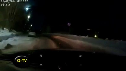 Meteor  over Russia's Murmansk caught on dash camera