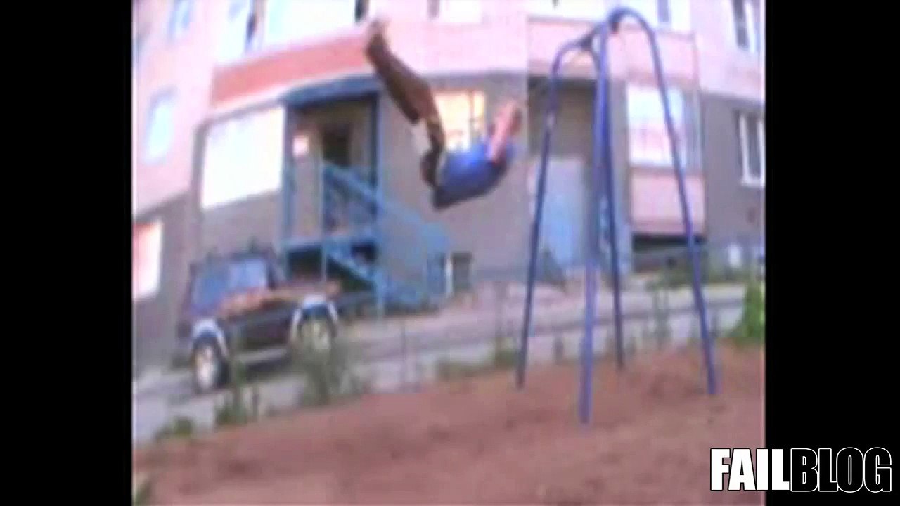 FAIL Blog  HD Swing Set FAIL