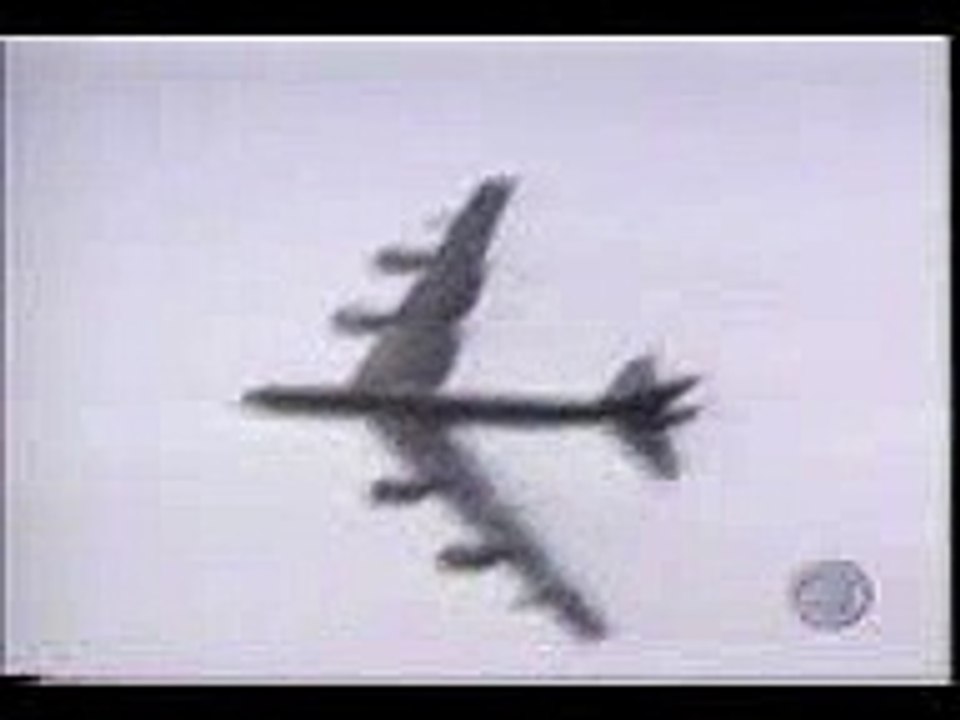 b52 bomber crashes