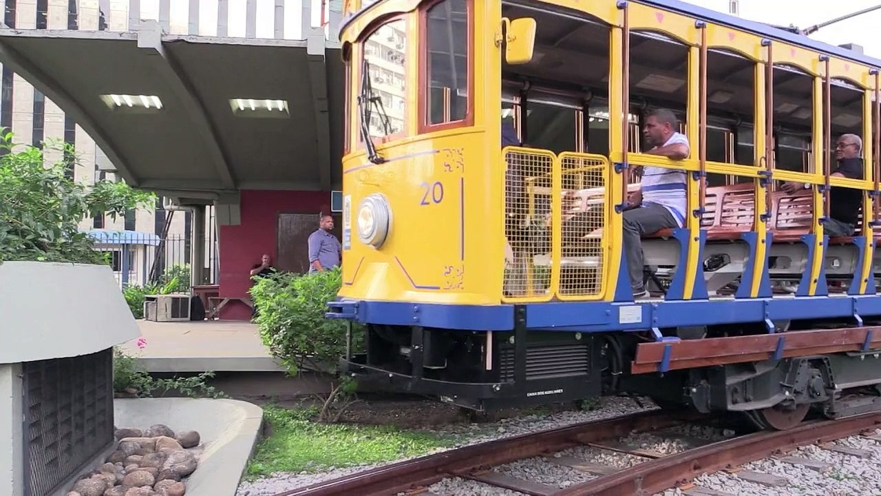 Race to get Rio streetcar back on tracks for 20...