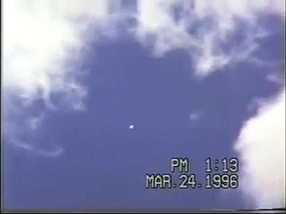 Arquivo UFOBAHIA - OVNI em Serrinha, Brasil