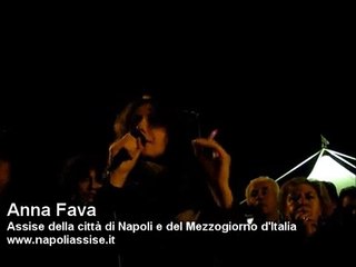 Download Video: Anna Fava denuncia le scorrettezze di Annozero  e della stampa in genere a Terzigno