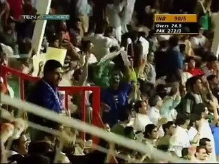 Waqar Younis 5 for 31 India v Pakistan at Sharjah 2000