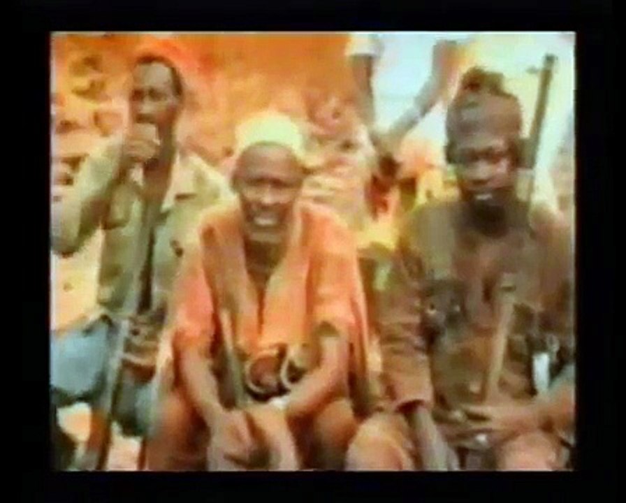 CULTURE 9: MALI: Sekouba Traore-donso n`goni player.