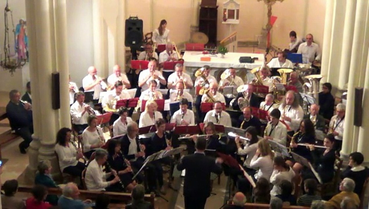 Vive la France - Harmonies Lamastre & St Péray-9 mai 2015