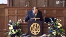 Prinses Beatrix bezoekt Universiteit Leiden