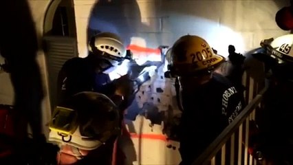 Un homme reste coincée dans sa cheminée après une farce