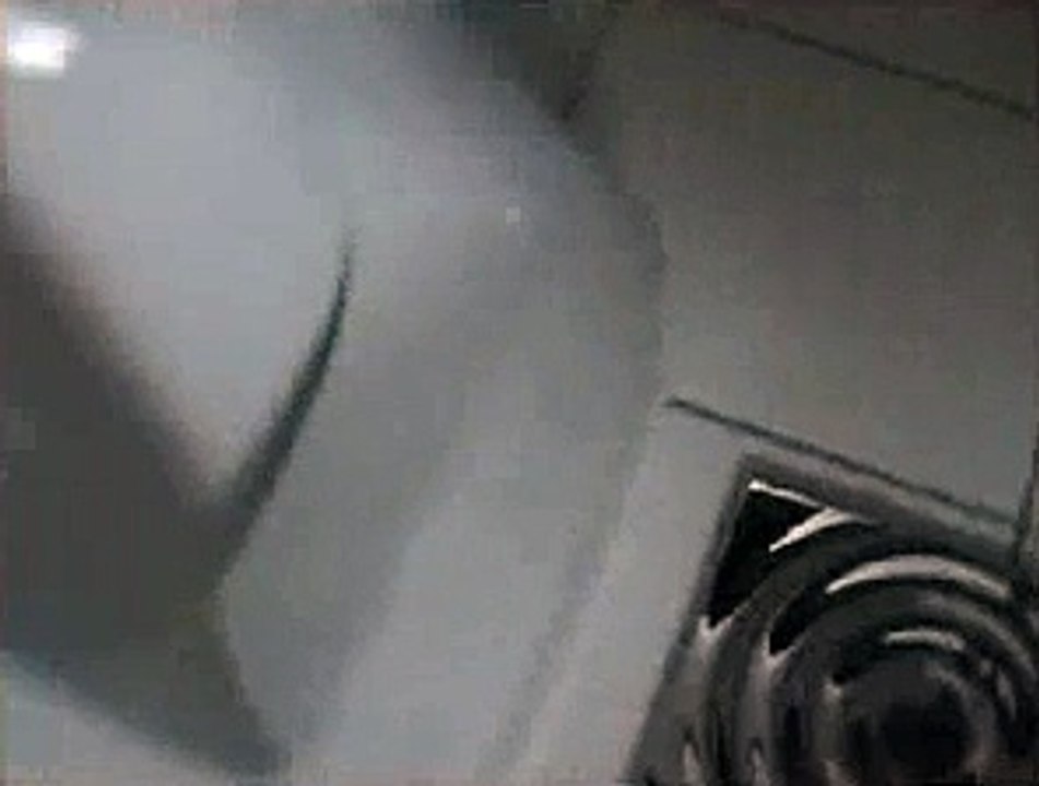 uncut toilet scene with [PC]