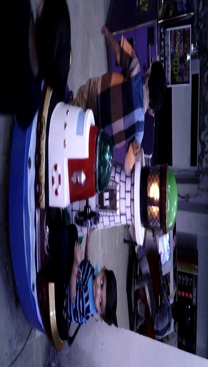 VID_20150430_211747.mp4