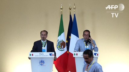 Mexican President Enrique Pena Nieto and France's François Hollande joint statement at the Elysée Palace on last day of (REPLAY) (2015-07-16 18:28:58 - 2015-07-16 18:45:29)