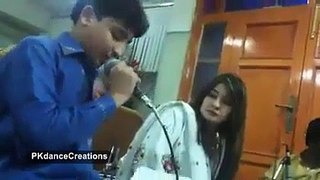 Pashto Singer Gul Parna in Lacal Function