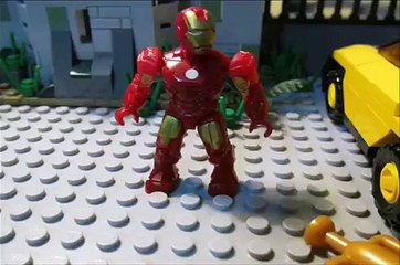 "Mega Bloks" Spiderman vs Iron Man 2