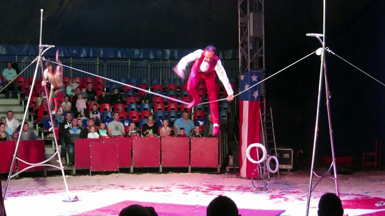 OFF TO THE CIRCUS!! JOY'S LIFE #3