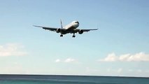 757 landing at Maho Beach, St Maarten