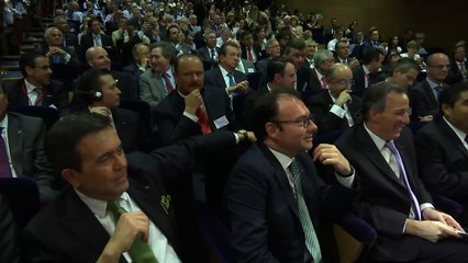 Peña Nieto quiere más comercio con Francia