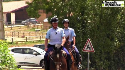 VIDEO. Niort: Les patrouilles équestres font leur retour dans le Marais poitevin