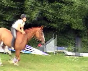 Jumping 1.40m bareback!!