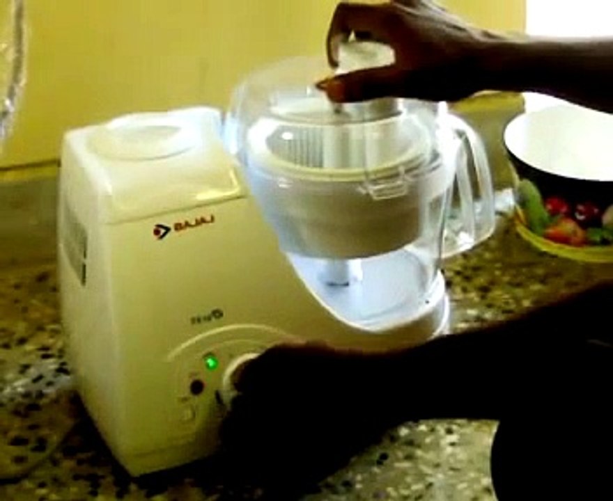 demo of bajaj food processor-FX-10