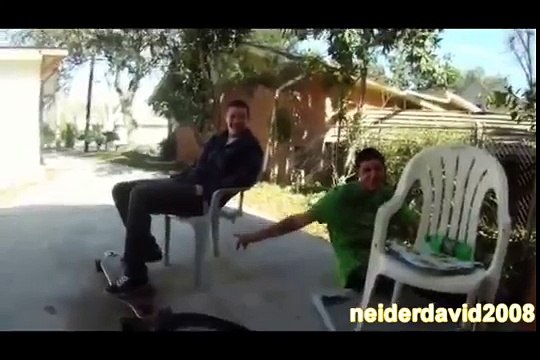 Loquendo golpes y caidas falis 2013 parte 2