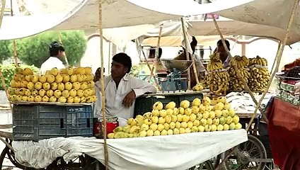 Eid kay mussafir hairaan reh gayay, janyay kaisay!