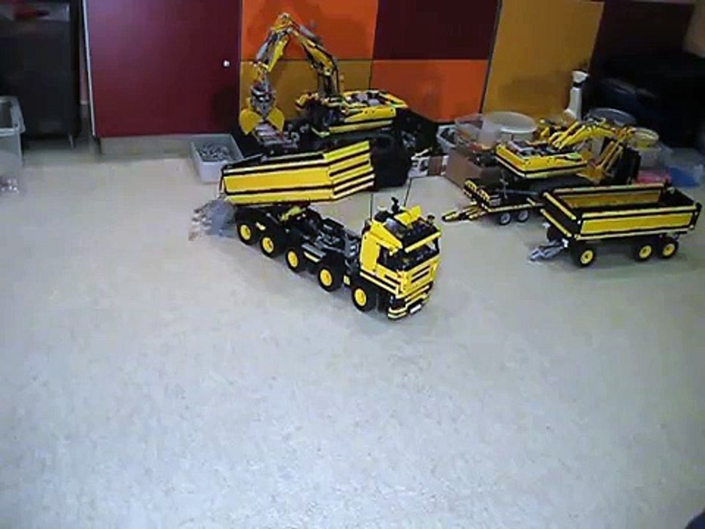 Lego Technic Dump Truck 10x4 Full Remote Control Video Dailymotion