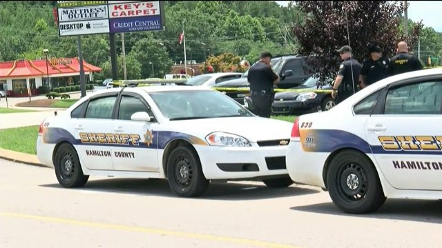 Militares são mortos em tiroteio nos EUA