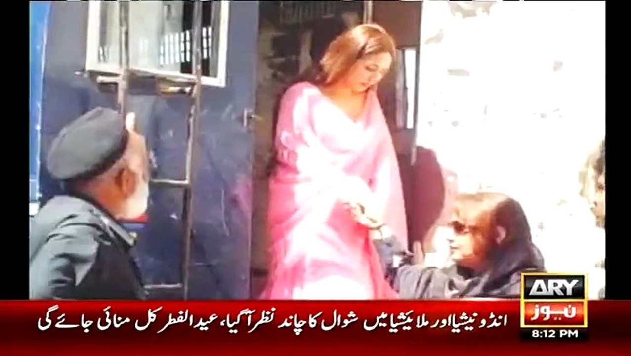 See How Latif Khosa is Defending Ayaan Ali