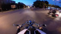 plimbare seara cu motocicleta