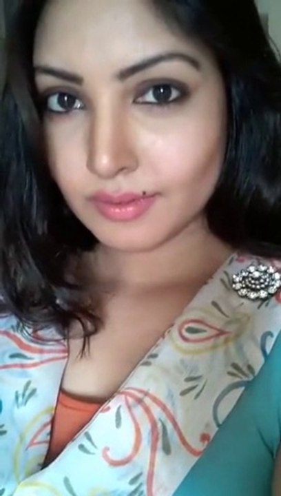 komal Jha stupid video