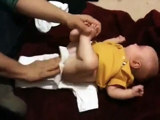 T-shirt Diapering — A Mini Tutorial