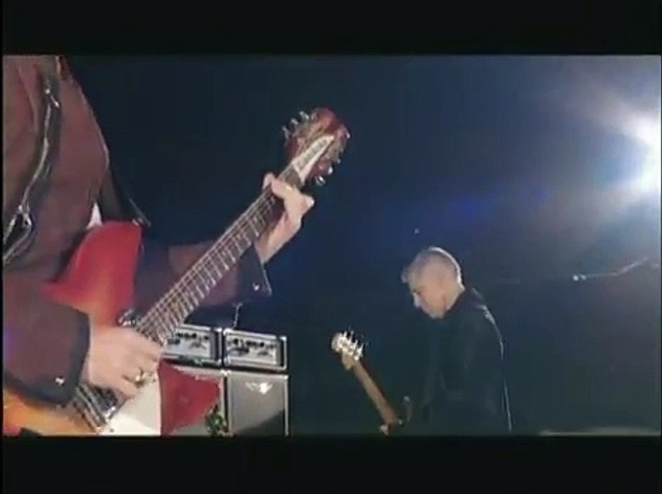 U2 - Sometimes You Can't Make It On Your Own (Live At The Brooklyn Bridge)