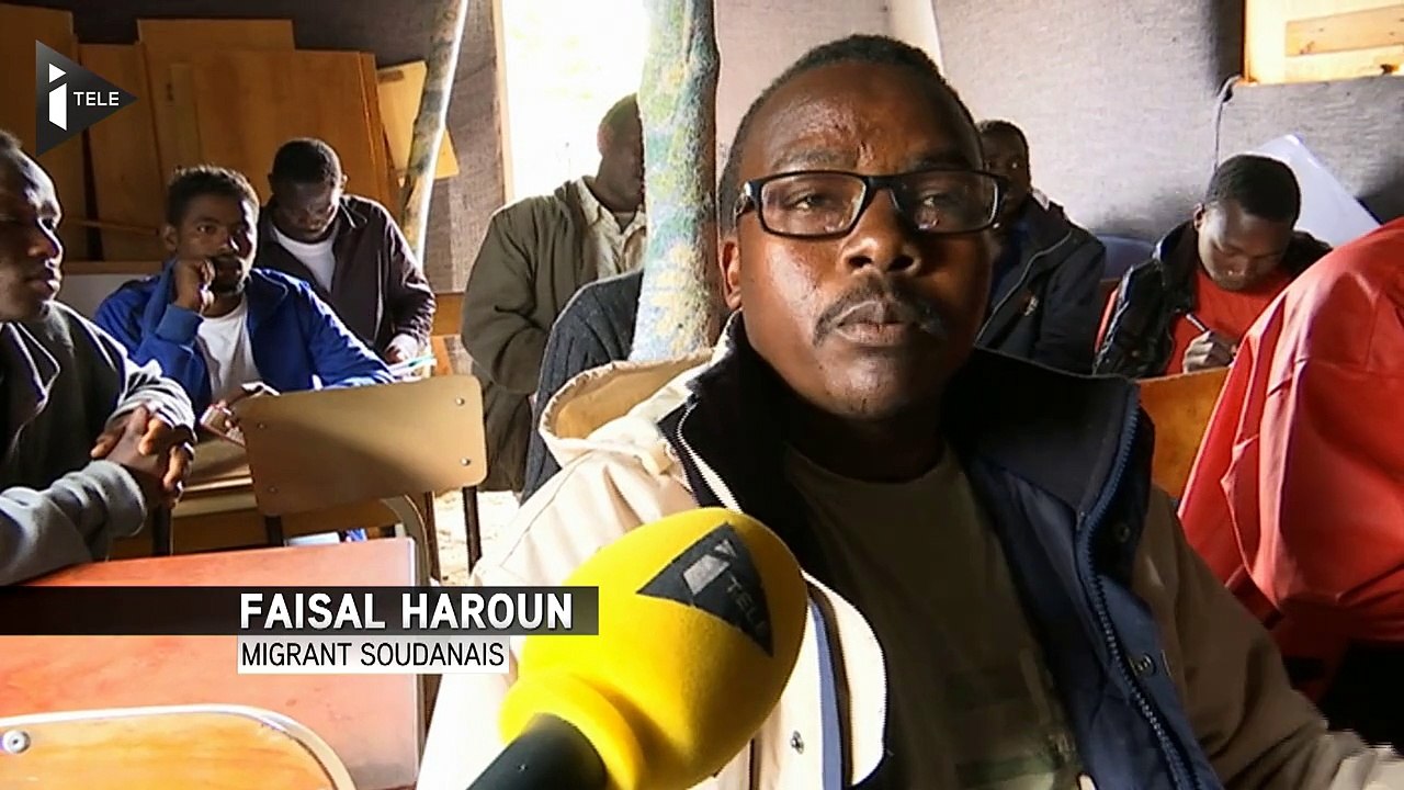 Une école pour les migrants de la jungle de Calais