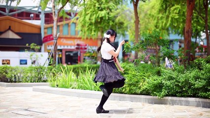 【足太ぺんた】即興で純情スカート 踊ってみた【シンガポール】