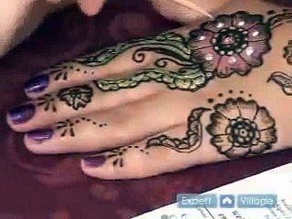 كيفيه عمل عجينه الحناء