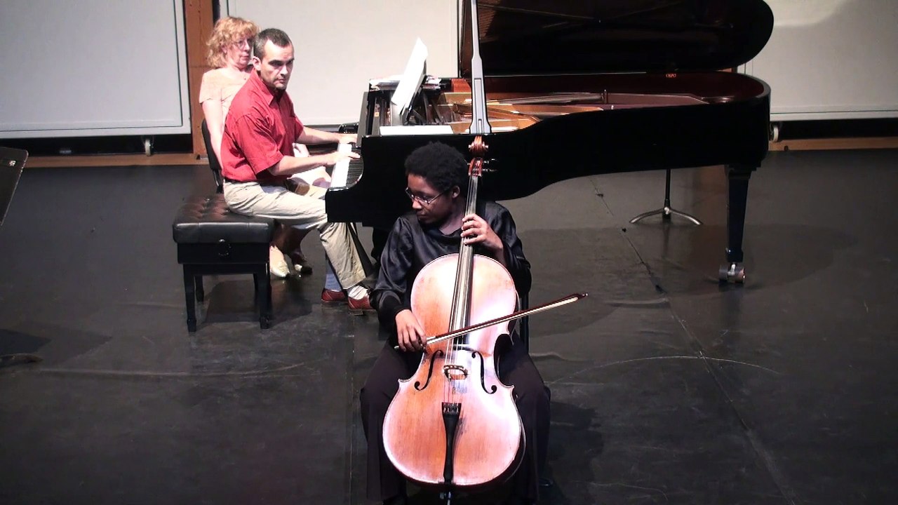 Eliane joue Chostakovich