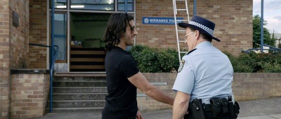 Extrait de "Demain Quand la Guerre a commencé"