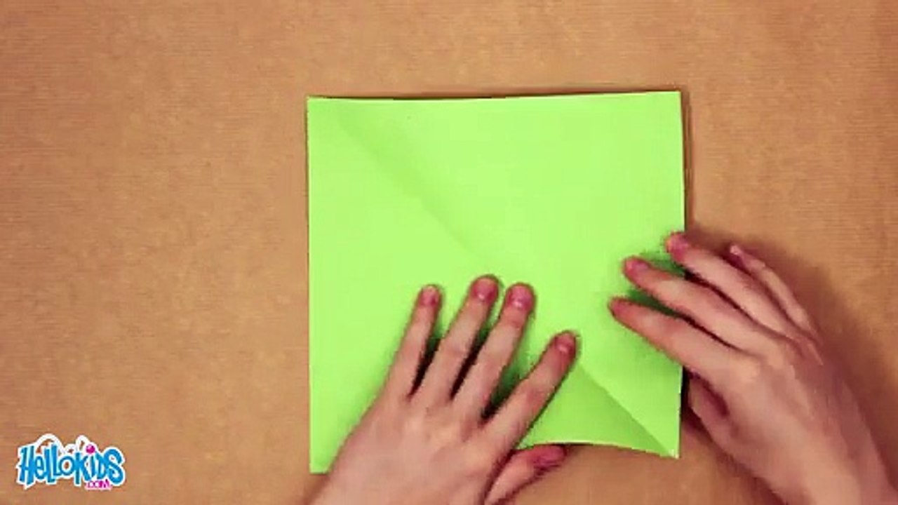 Einfache Origami-Drachen