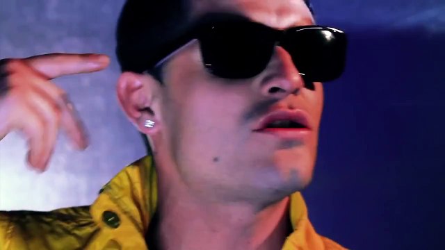 JAY SANTOS - CALIENTE (CLIP OFFICIAL VIDEO HD)