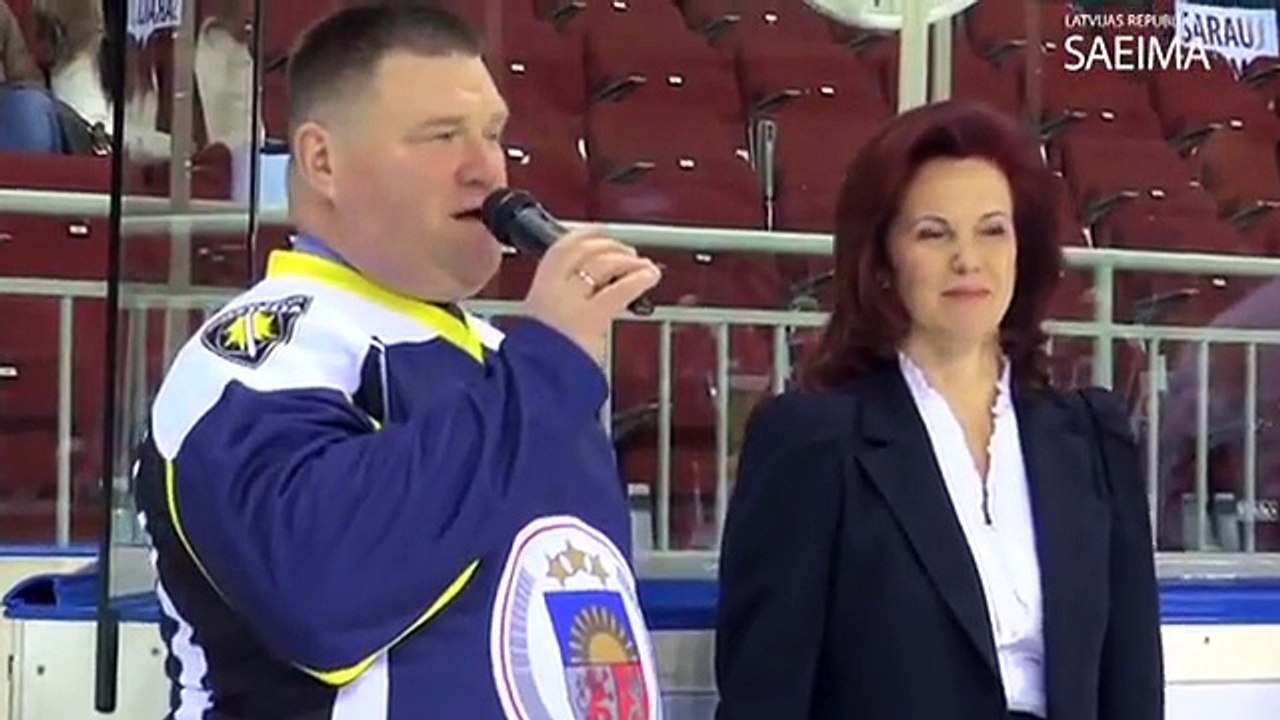 Hokeja draudzības spēle "Latvijas Republikas Saeima pret Latvijas Valsts policiju"