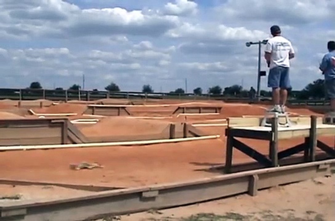 Modified Buggy Racing at Ocala RC Car Club - Ocala, FL May 2nd 2009