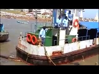 Tsunami at Kanyakumari, Tamil Nadu, India, Boxing Day 2004_ video 2