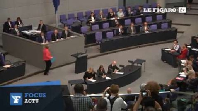Angela Merkel s'exprime sur la Grèce devant le Bundestag