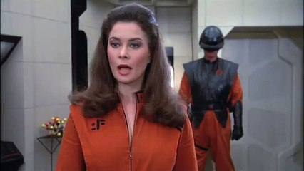 V Diana Jane Badler shoots Pamela (Crystal Castles - Magic Spells)