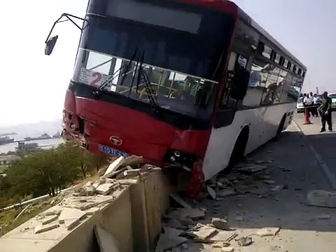 Пассажирский автобус